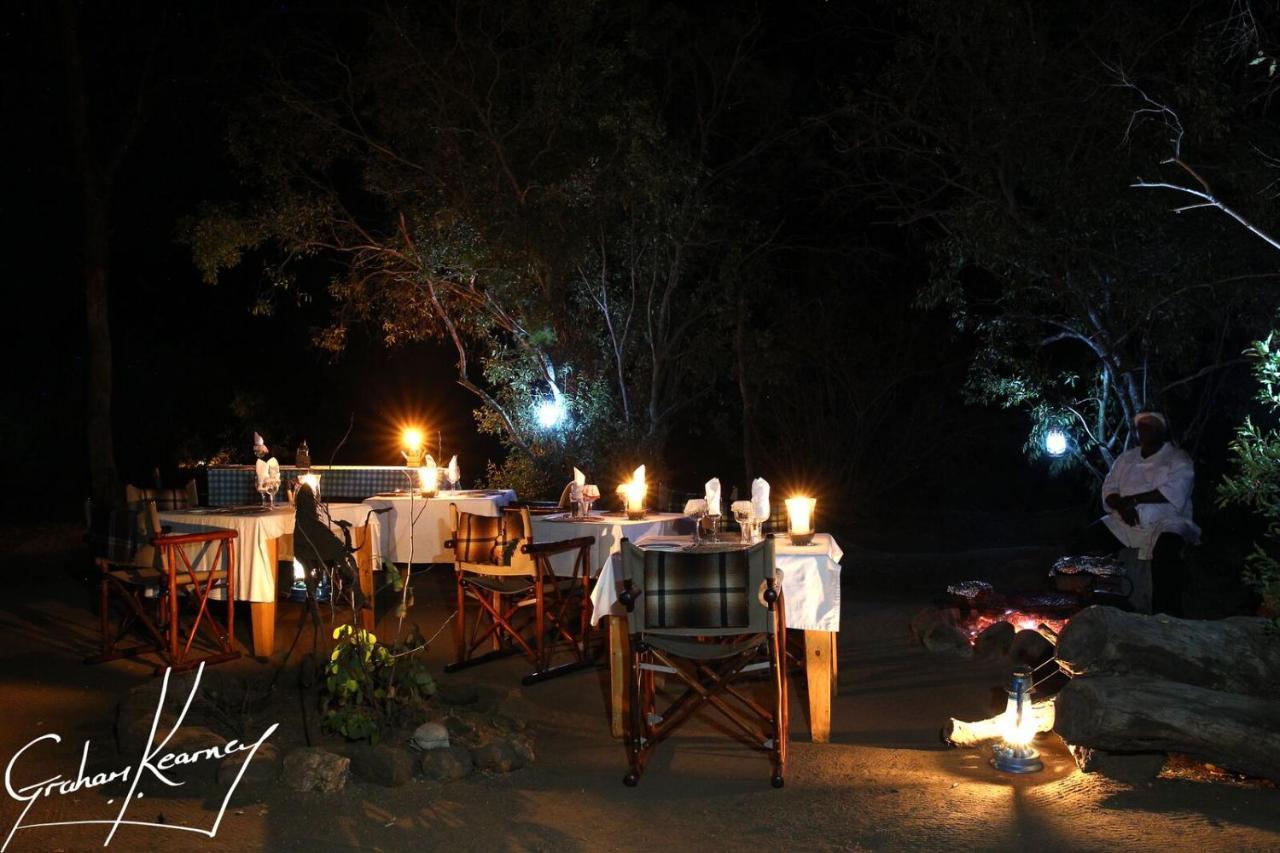 Pungwe Safari Camp Villa มันเยเลติเกมรีเซิร์ฟ ภายนอก รูปภาพ